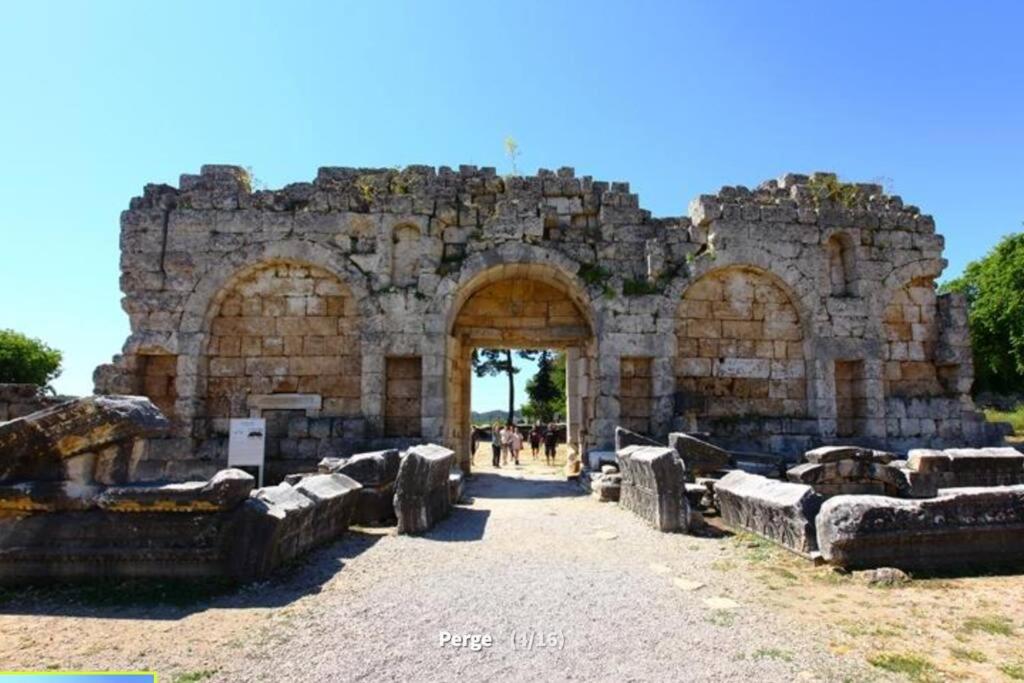 Lara'da Modern bir Vaha