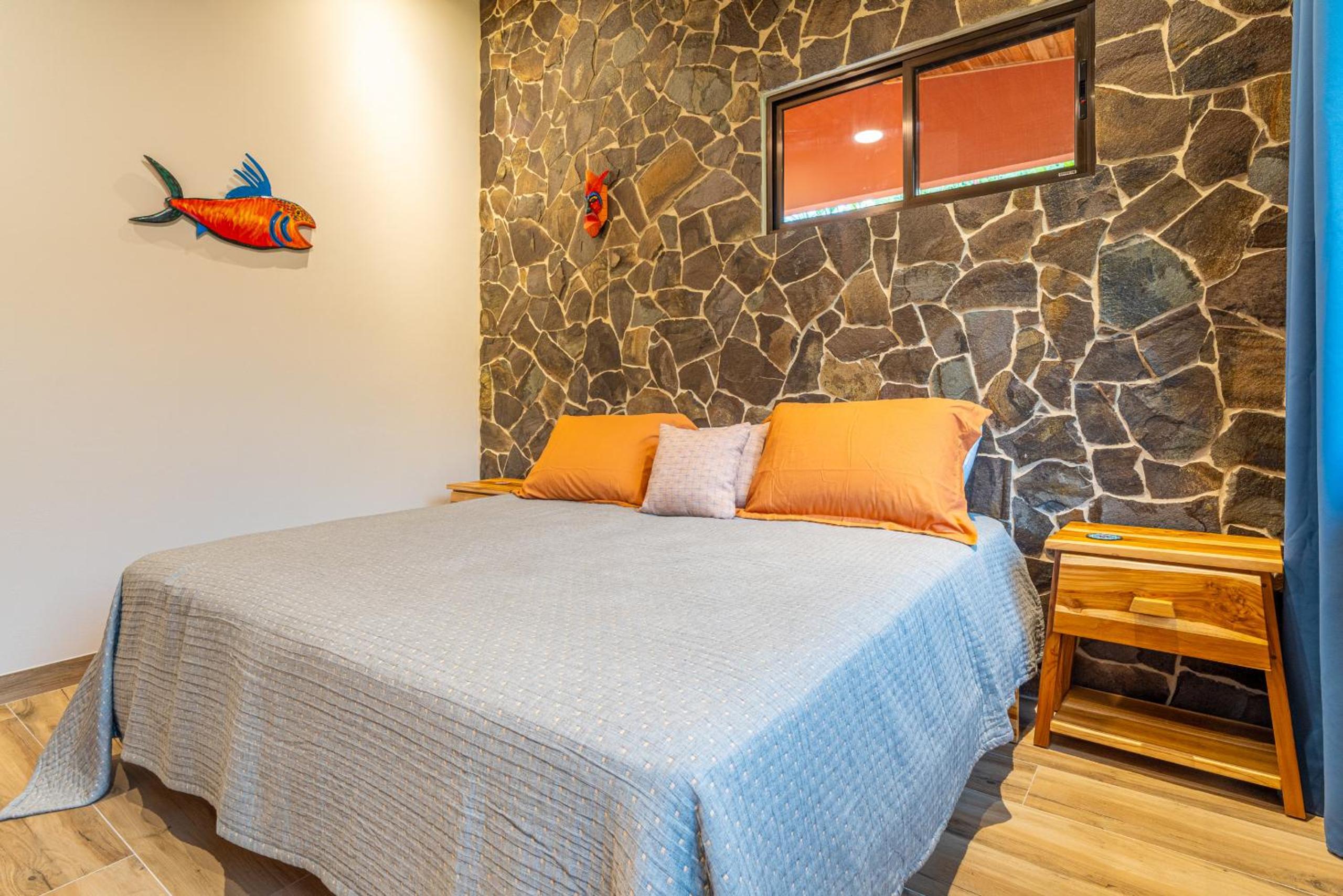 Villa Roca Ocean to Mountain Views - by Pura Villas