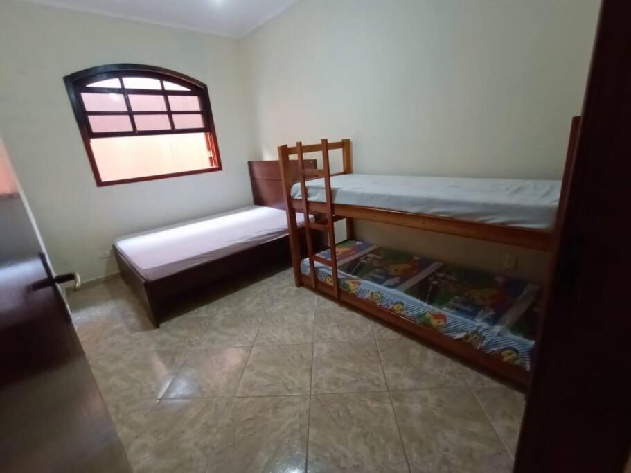 Casa de Praia em Vista Linda Bertioga