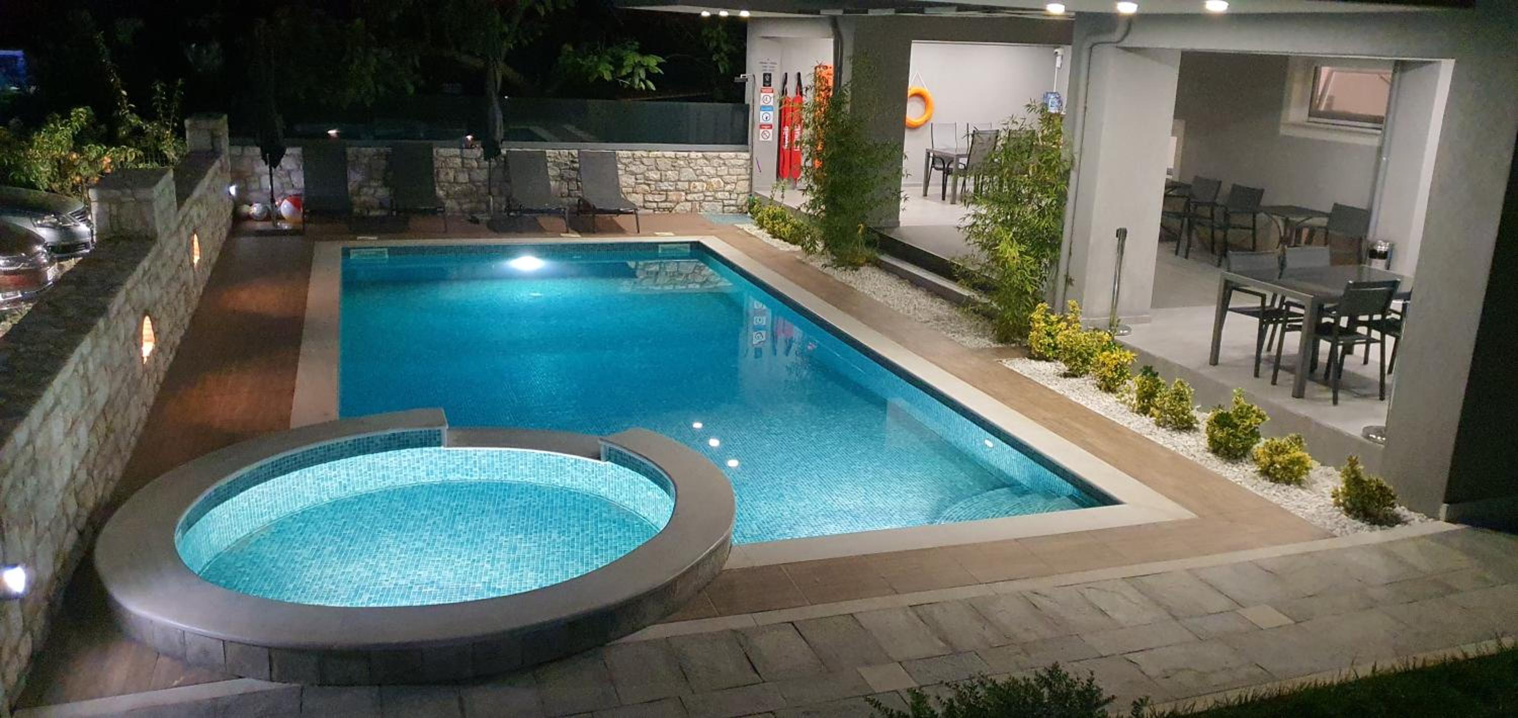 Armonia Apartments