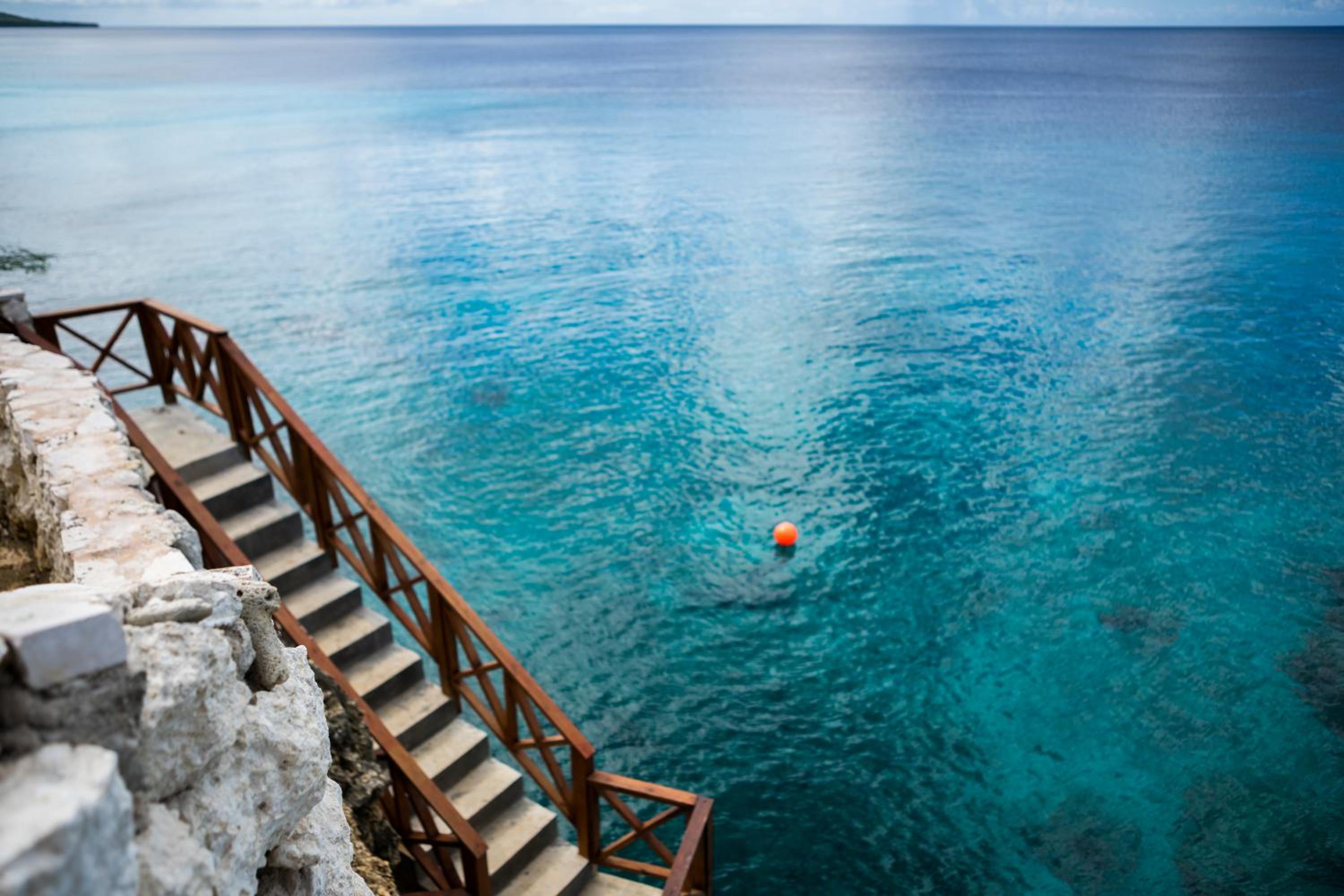 Oceanfront Private Pier waterfront Caribbean sea Villa