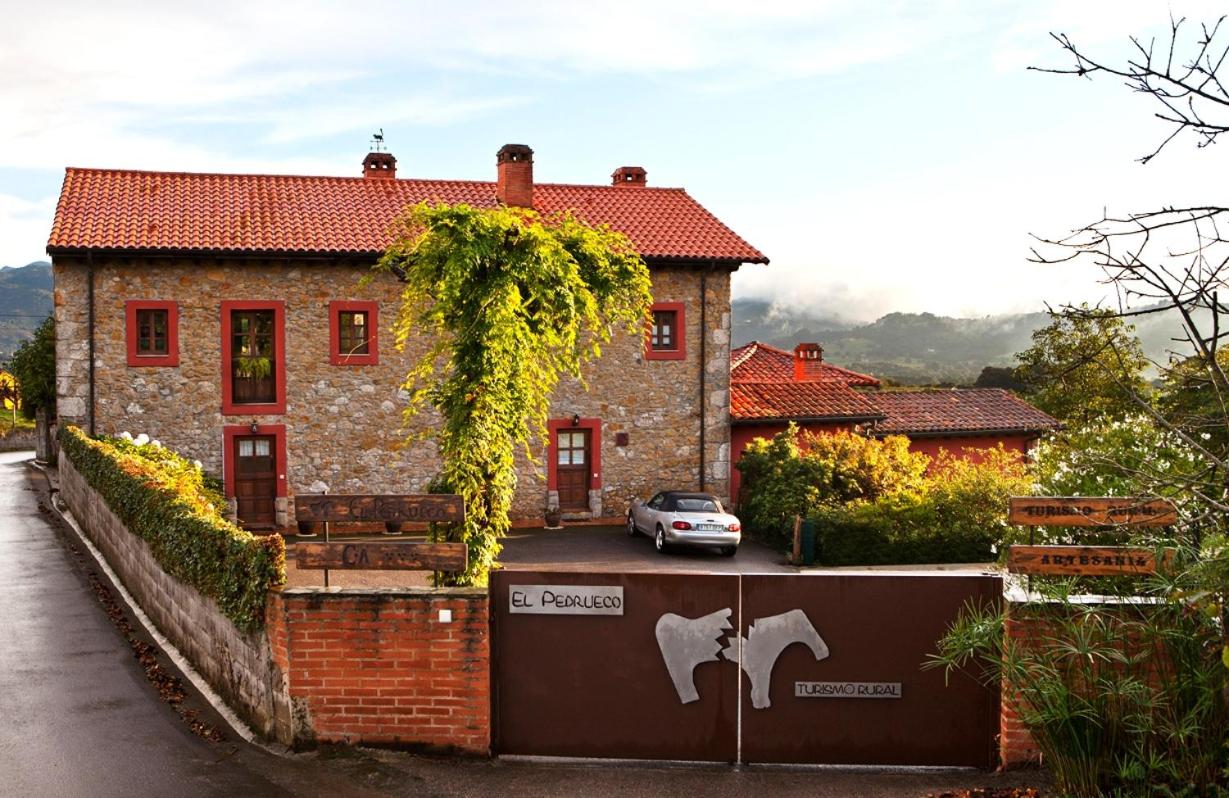 El Pedrueco turismo rural