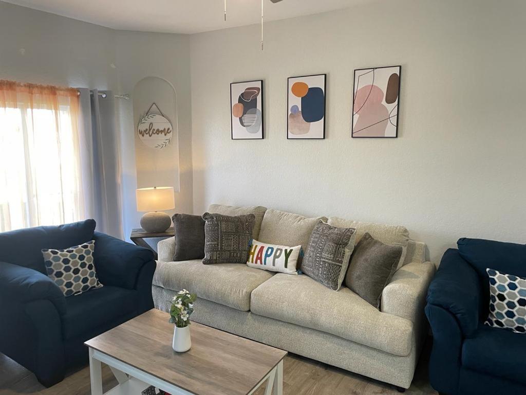 Cozy Stylish Townhome