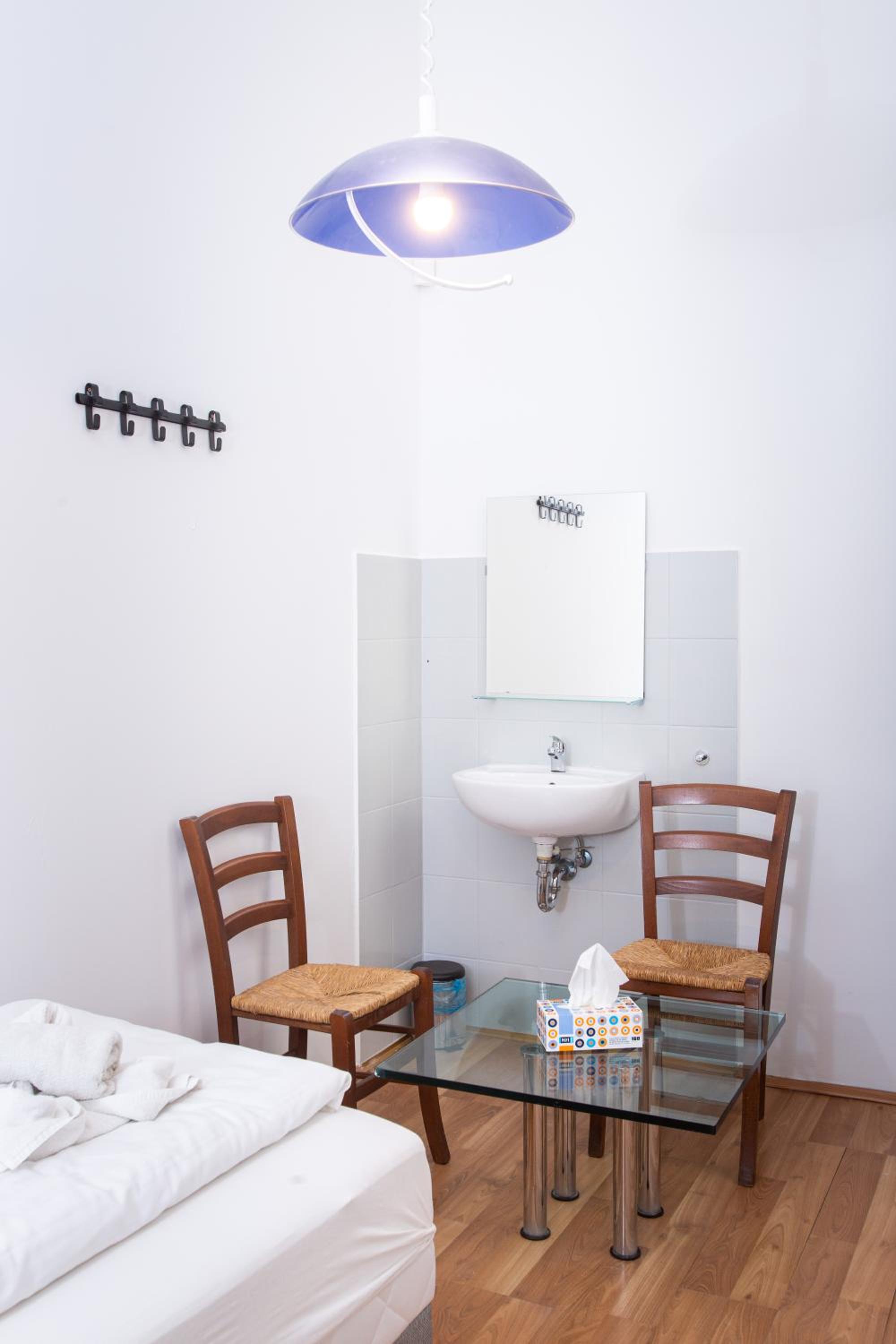 Violin Apartments
