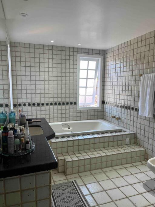 Duplex 250m da praia, rede futevôlei, sauna