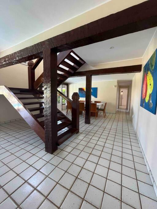 Duplex 250m da praia, rede futevôlei, sauna
