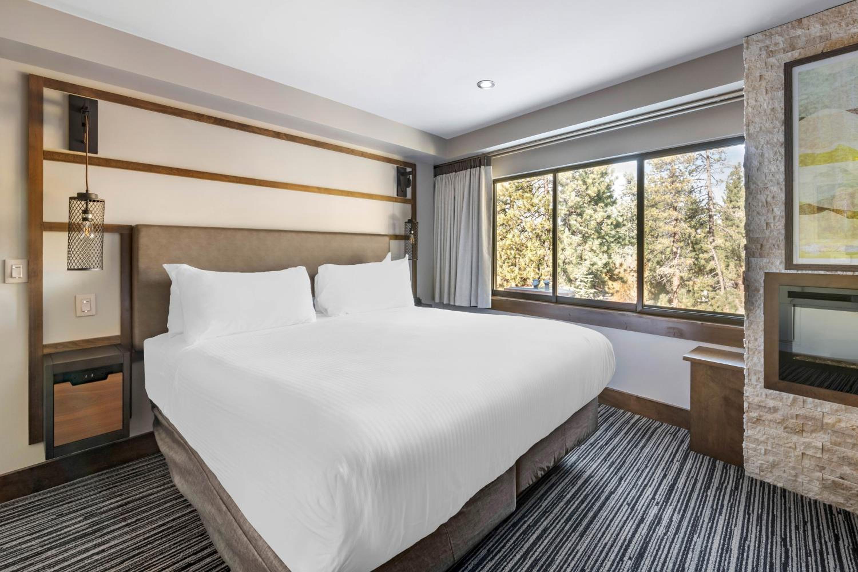 Lake Tahoe Vacations - Hilton Vacation Club Tahoe Seasons Lake Tahoe - Property Image 69