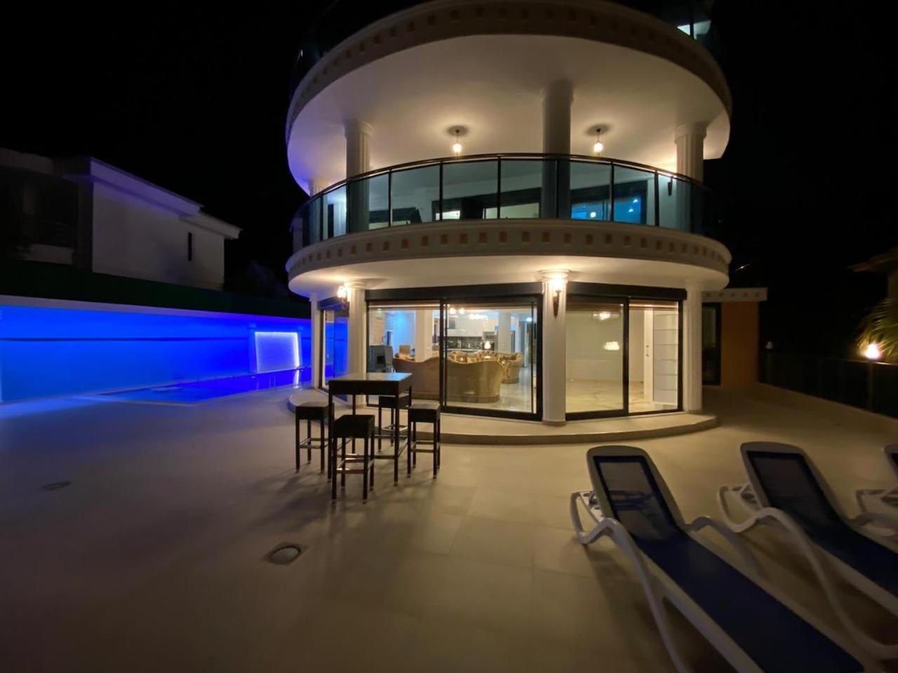 Villa - Luxux - Rooftop - Terrasse - Whirlpool - Pool view 4