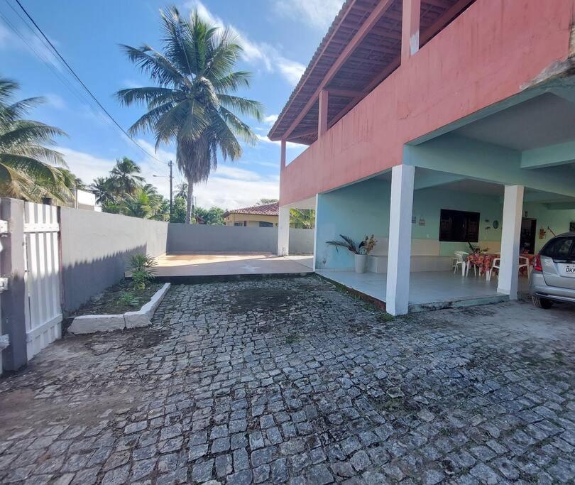 Casa ampla em Condomínio Águas de Olivença