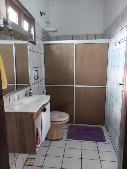 Casa ampla em Condomínio Águas de Olivença