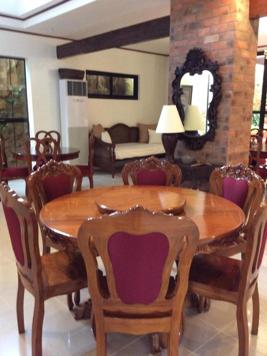 Casa Roces