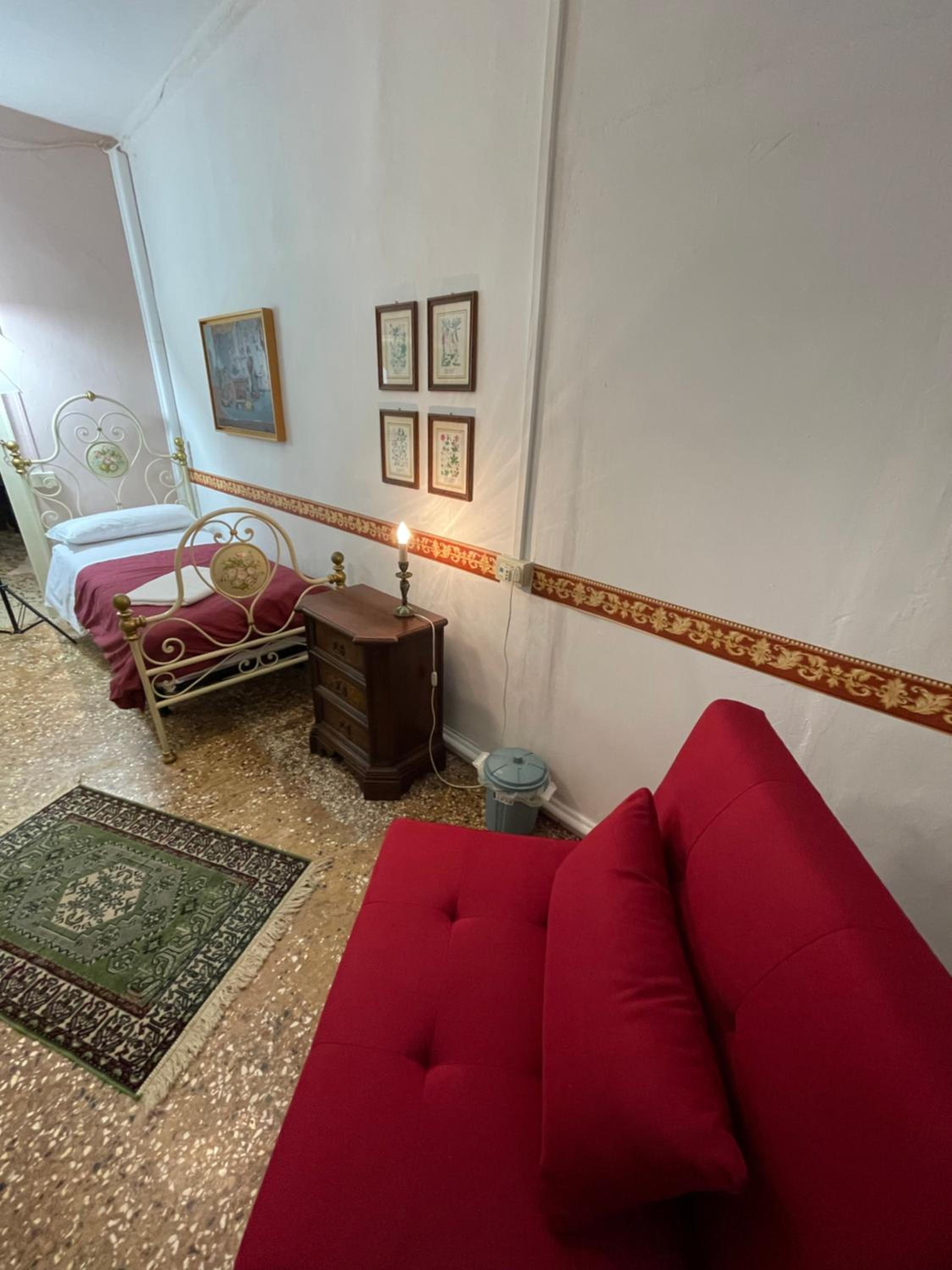 Lions Venice Guest house