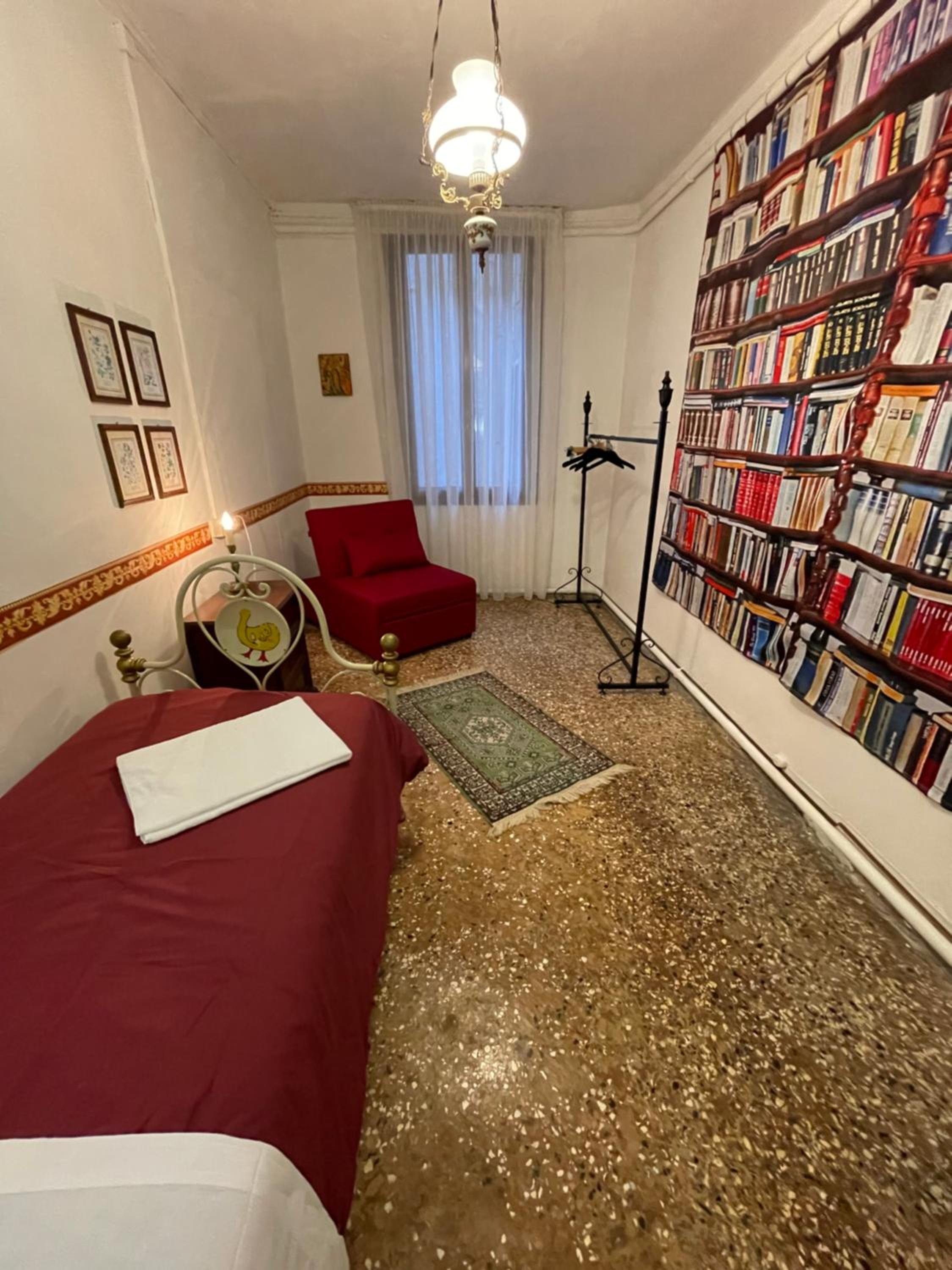 Lions Venice Guest house