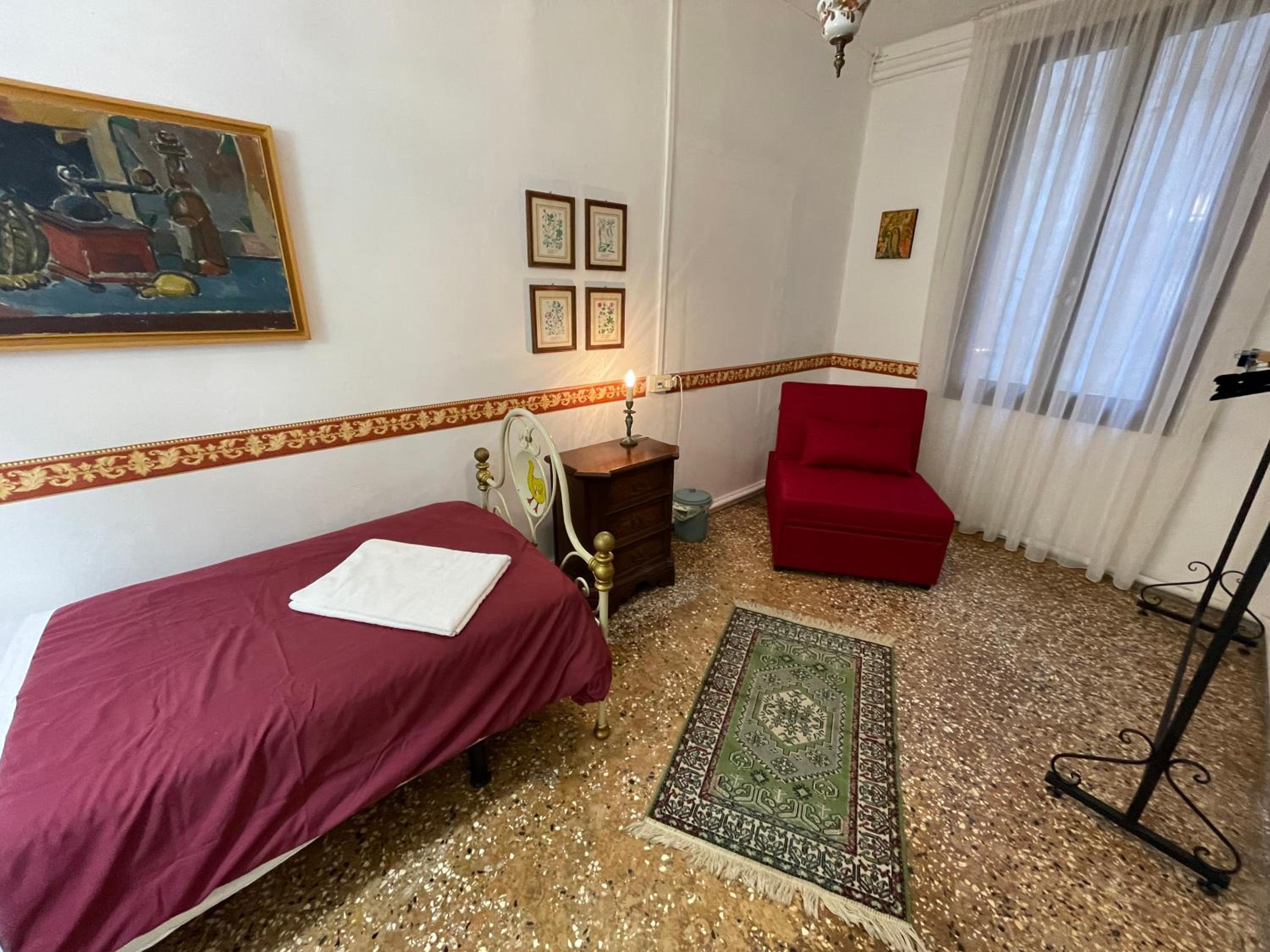 Lions Venice Guest house