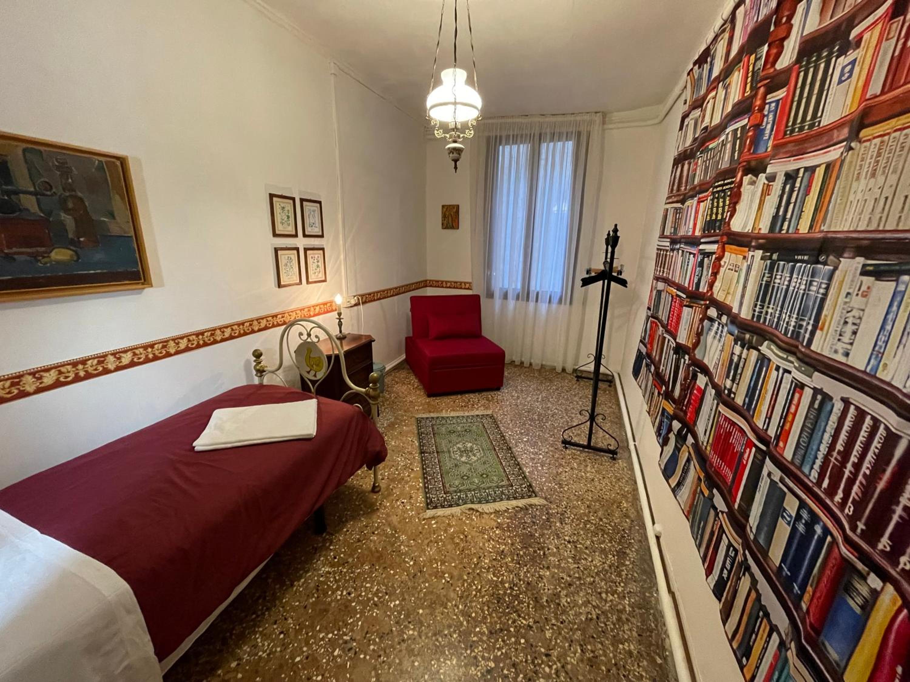 Lions Venice Guest house