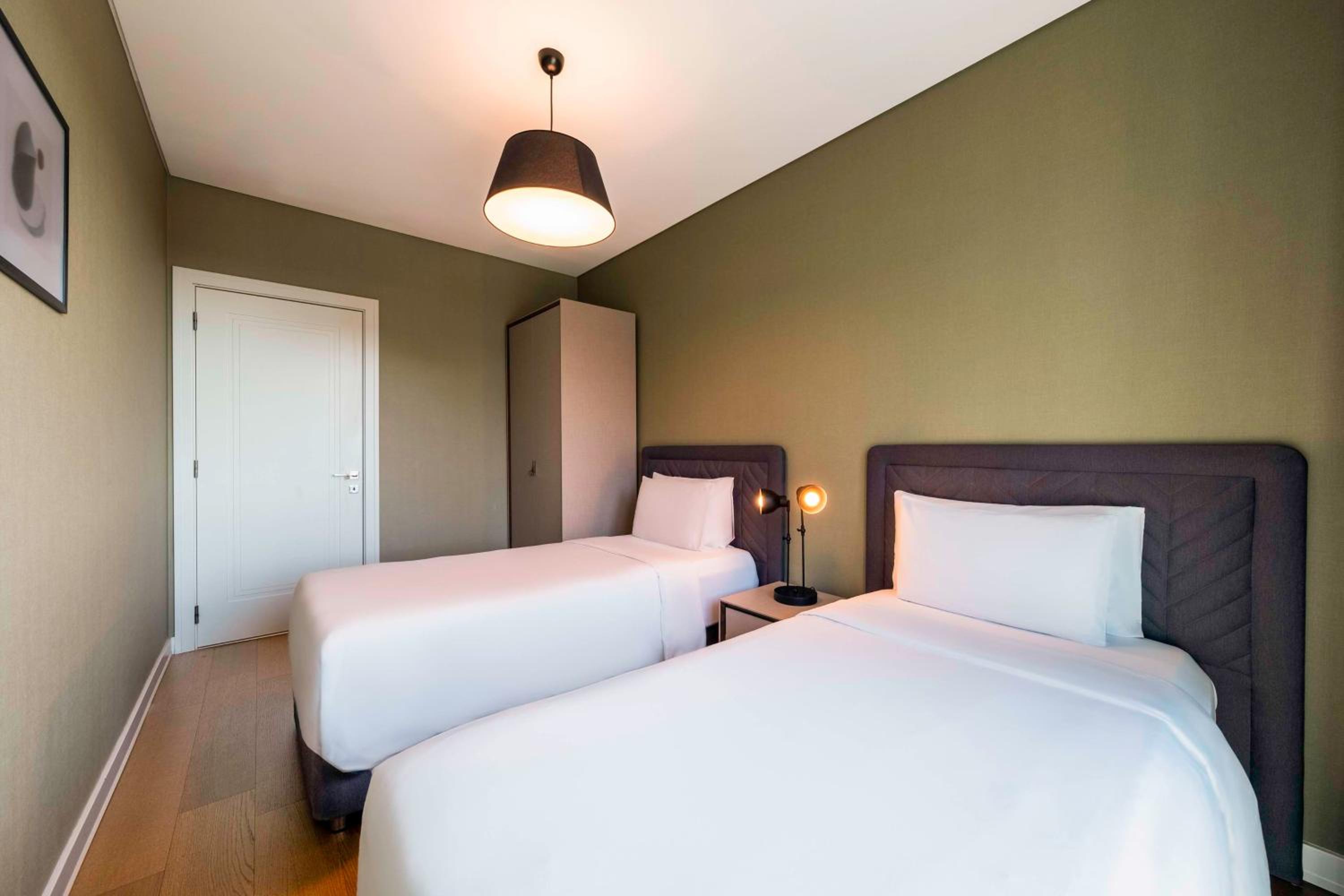 Radisson Residences Vadistanbul - Image 77