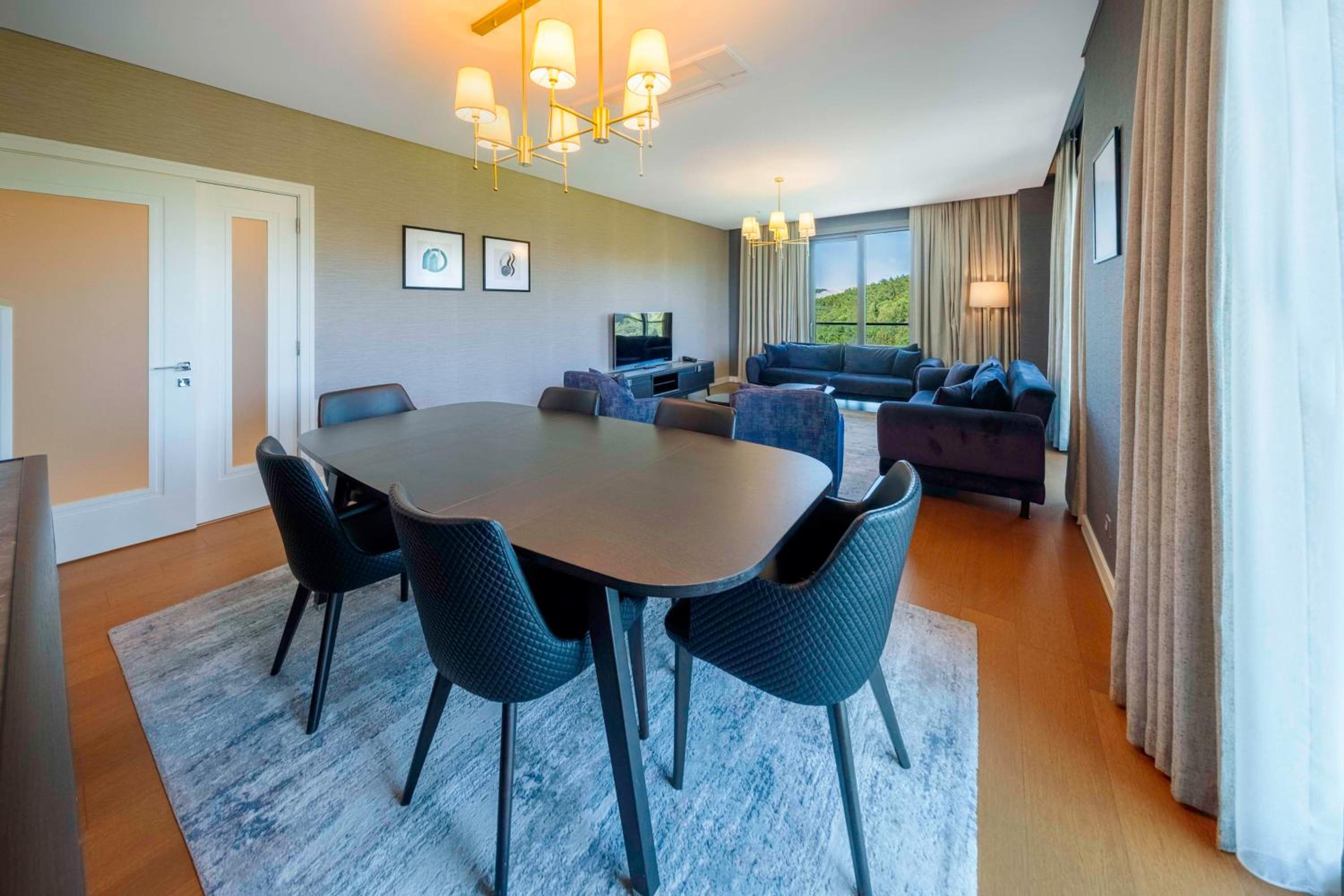 Radisson Residences Vadistanbul - Image 80