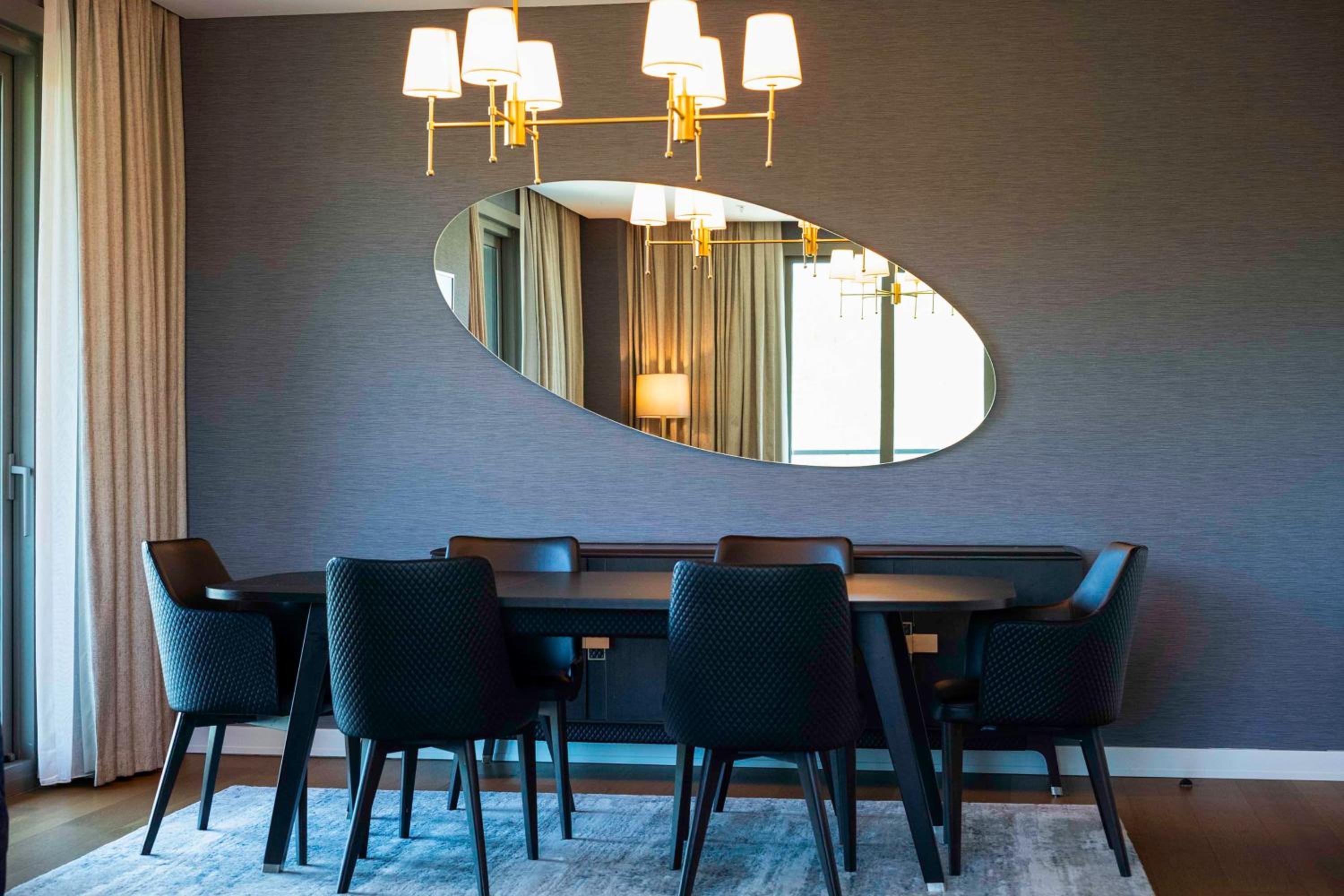 Radisson Residences Vadistanbul - Image 81