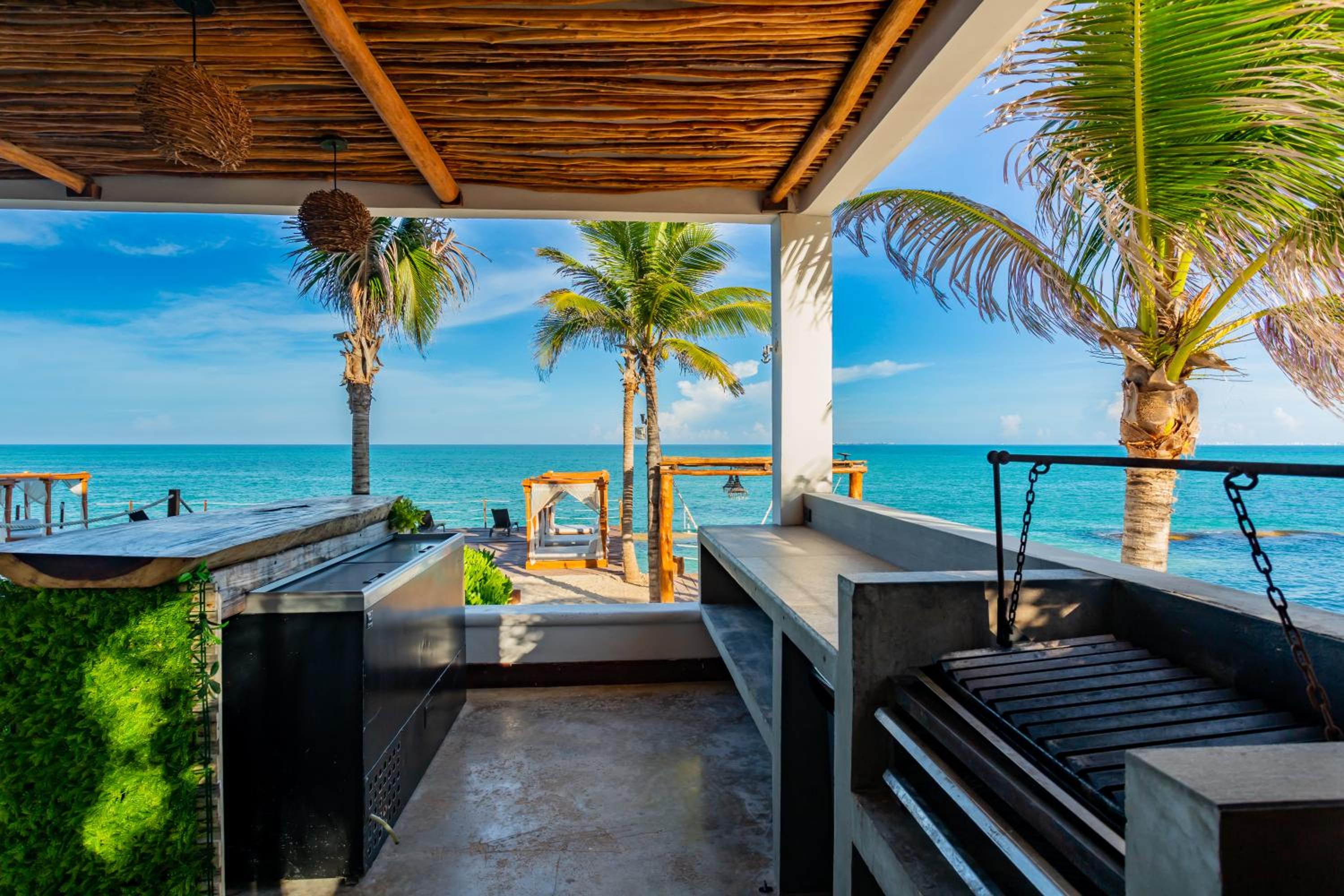 Villa Isla Bla nca Perfect beach location for families and weddings