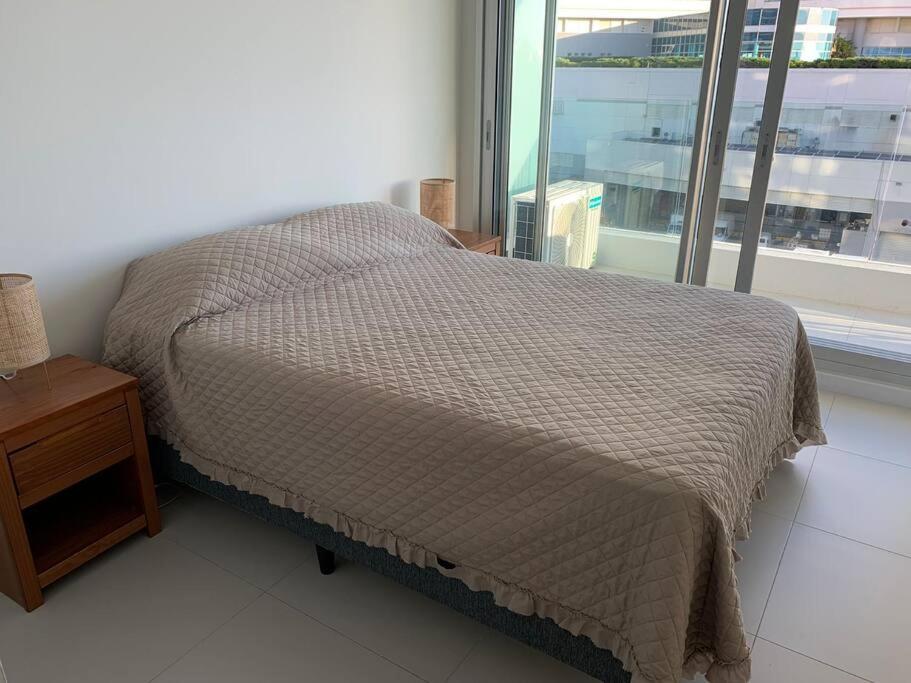 Apartamento Saint Honore con vista al mar view 3