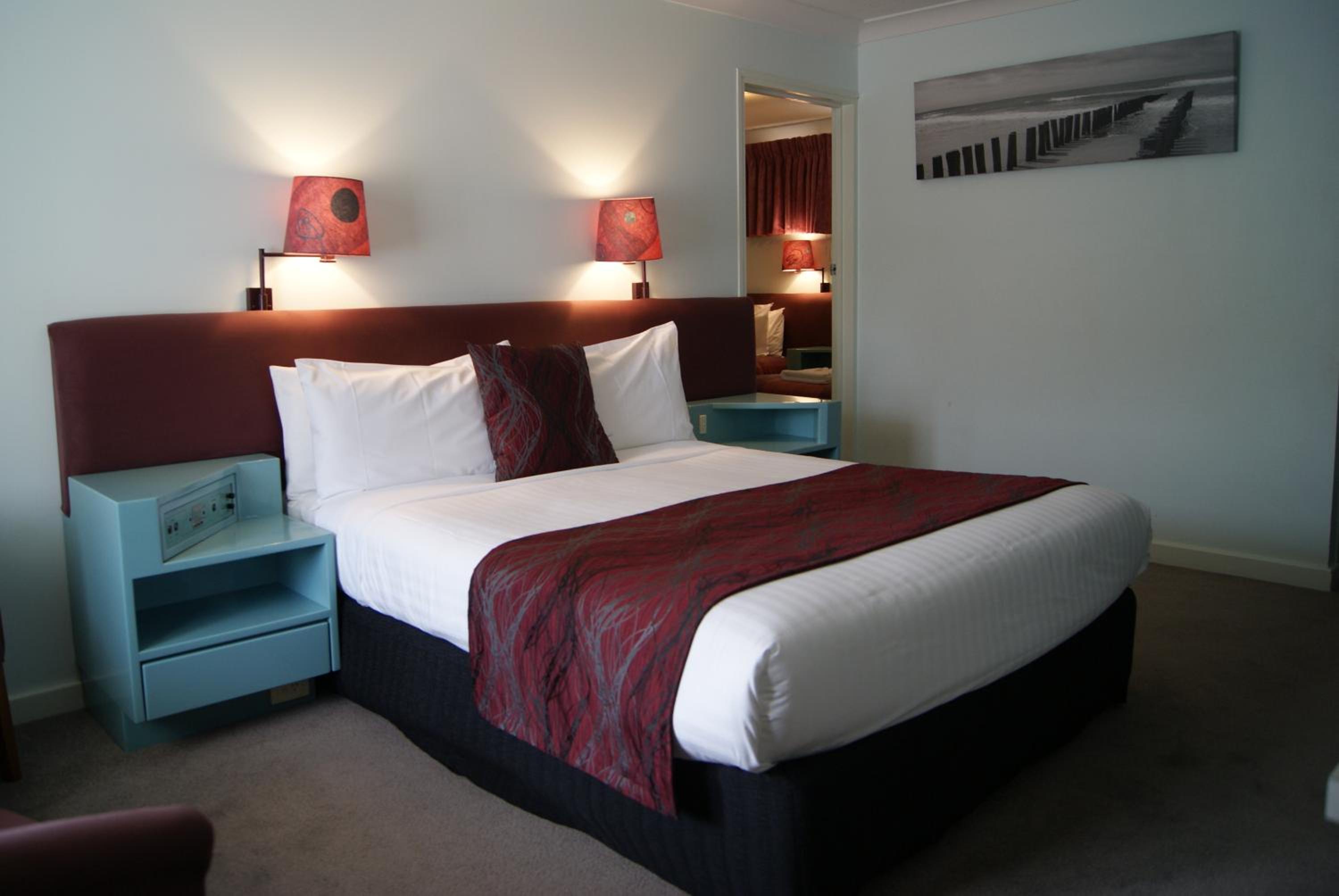 Albany Vacations - SureStay Hotel by Best Western The Clarence on Melville - Property Image 14
