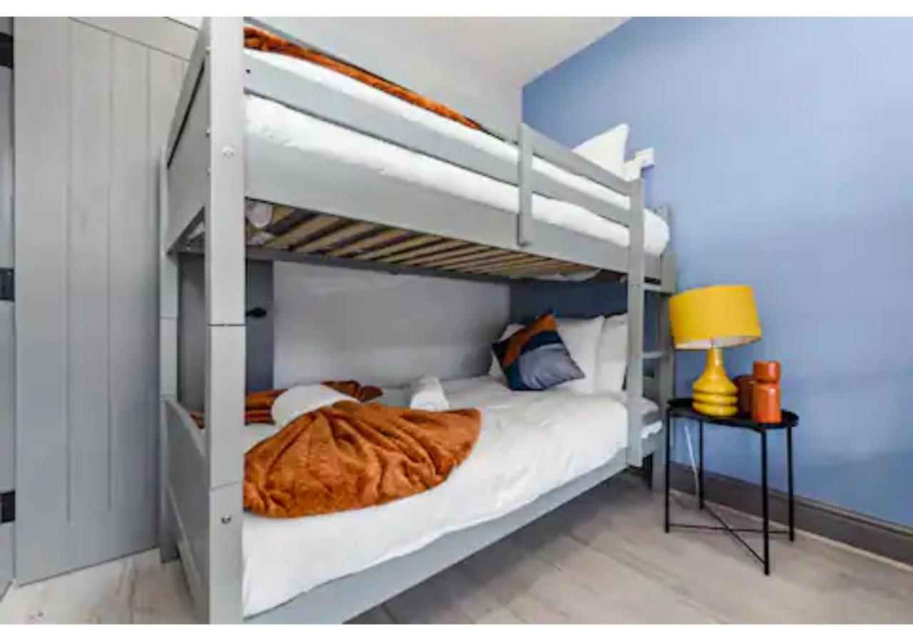 Three Bedroom Home - Perfect for Large Groups
