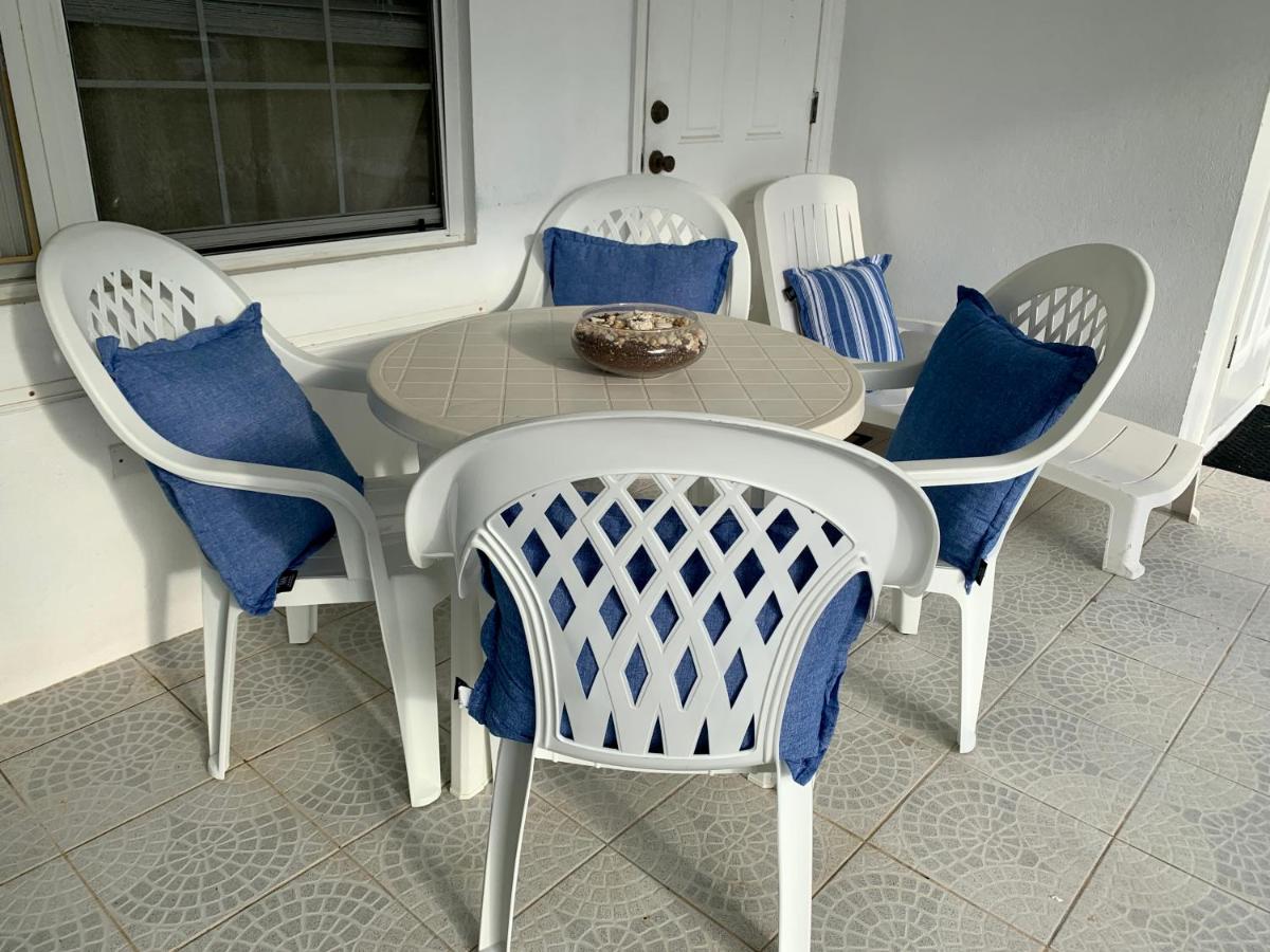 BLUE PAVILION & FREE BREAKFAST - 3 Private Suites, 3 Kitchens, 4 BR, 3 BA - Steps to BEACH view 3