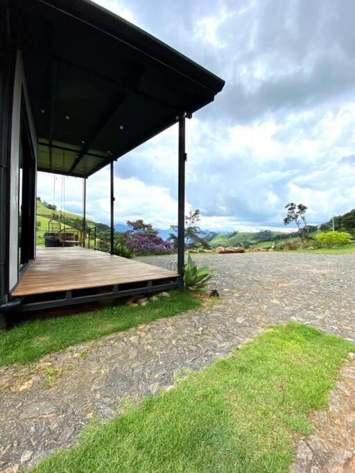 Maravilhosa casa com Cachoeira