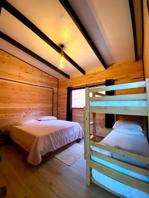Maravilhosa casa com Cachoeira