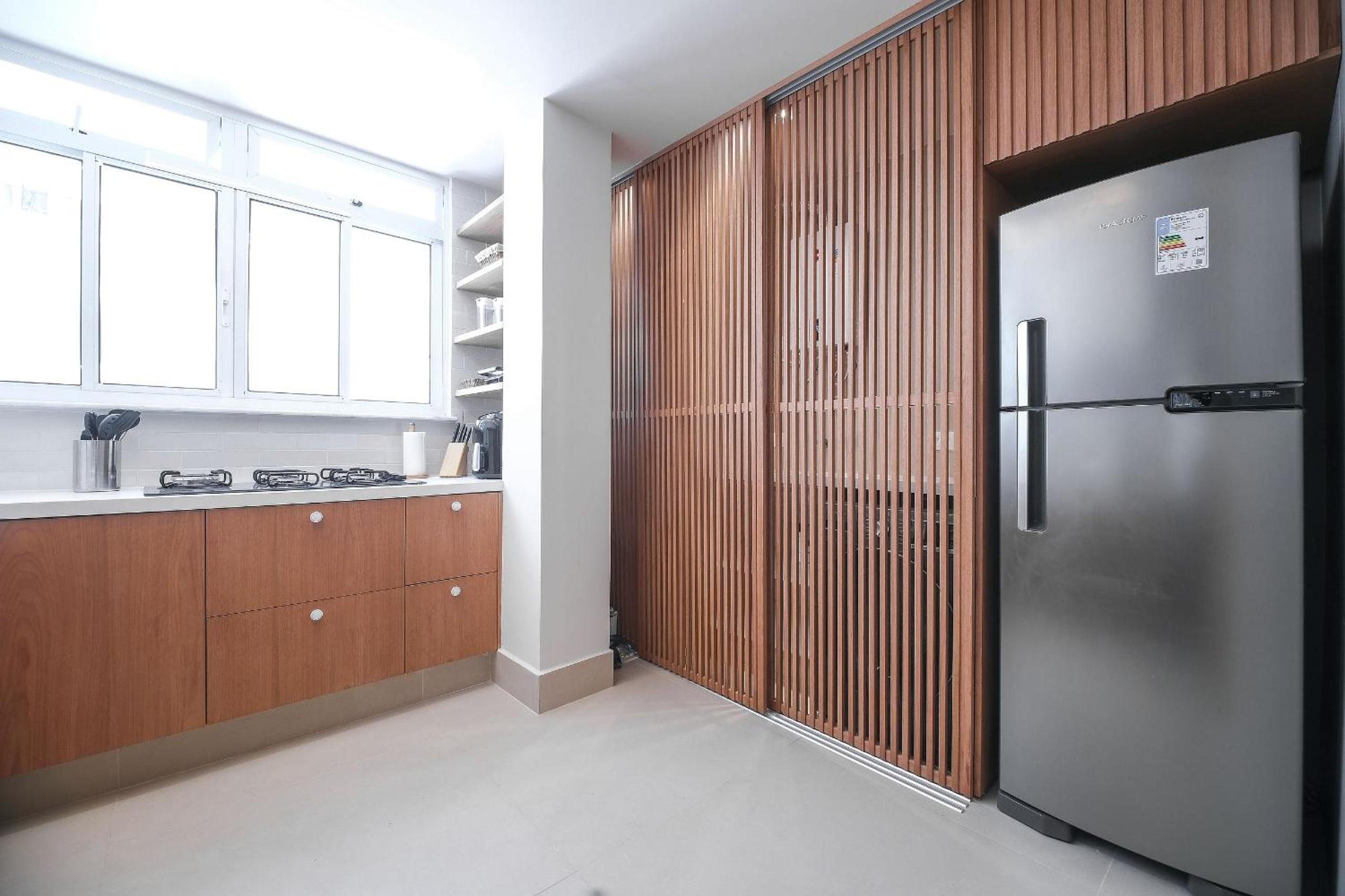 Newly renovated - 5 minutes away from Leblon beach