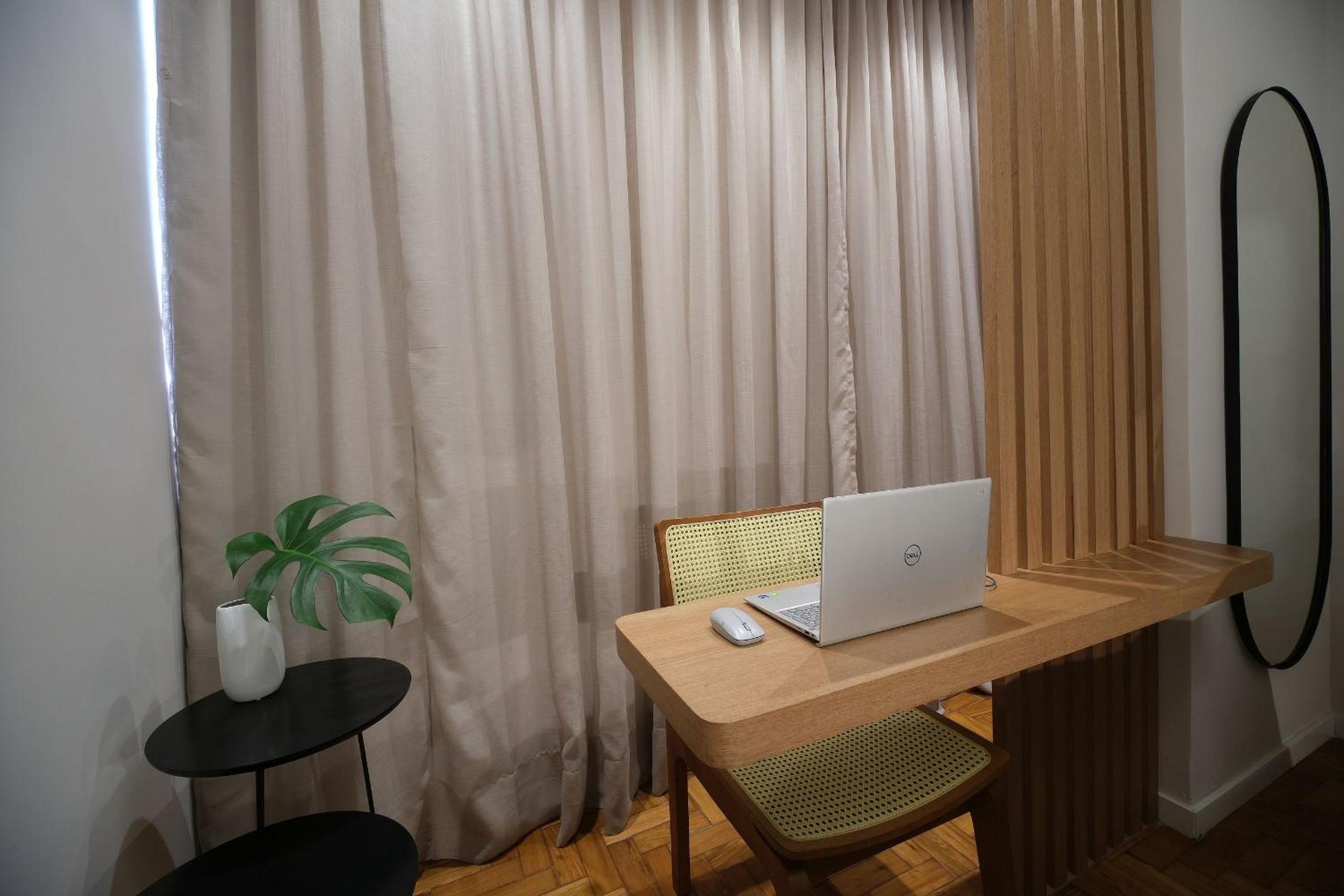 Newly renovated - 5 minutes away from Leblon beach