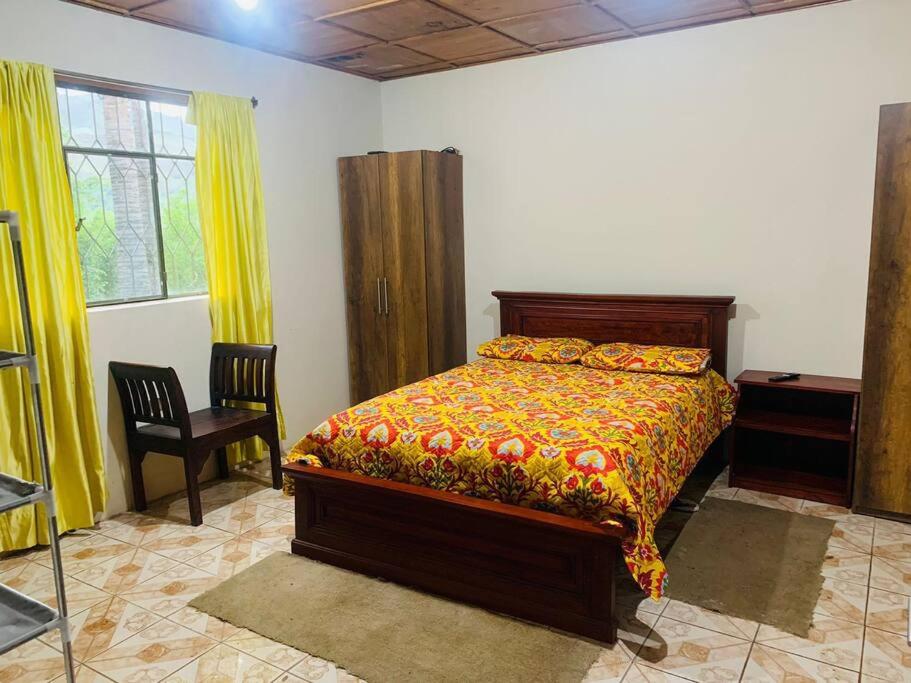 Cómoda casa vacacional cerca de Malacatos
