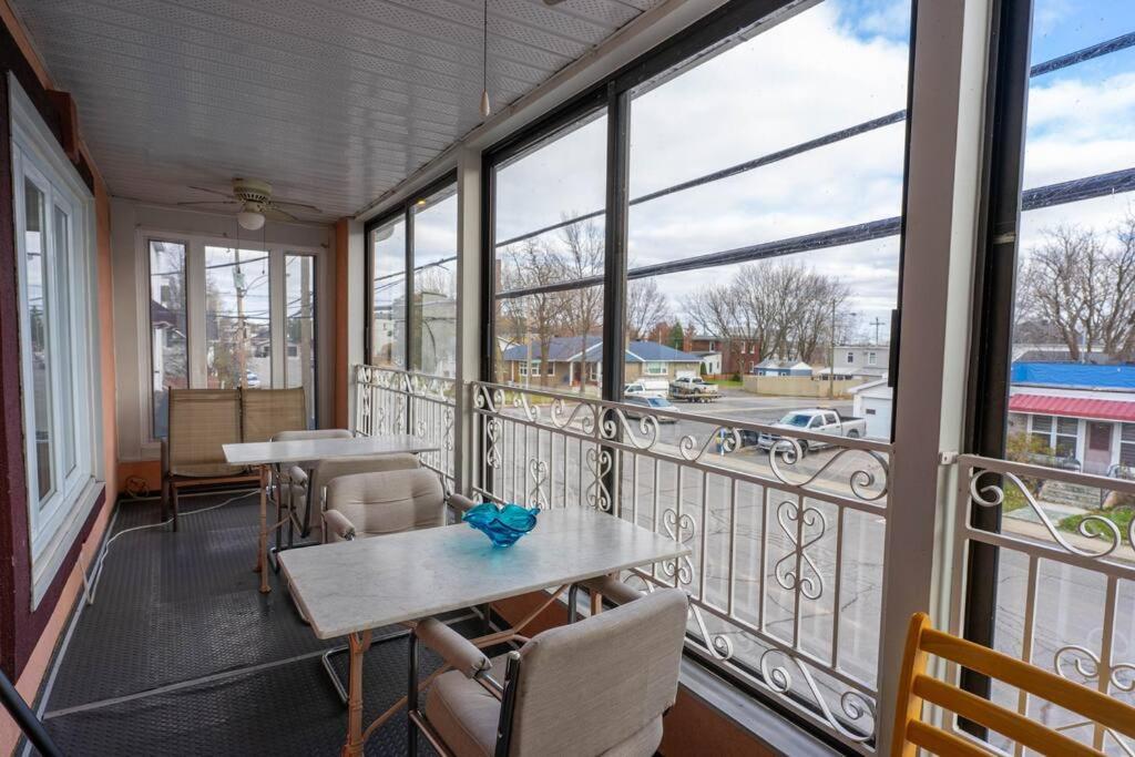 Trois-rivieres Vacations - 302 Suite Confort Urbain - Property Image 2