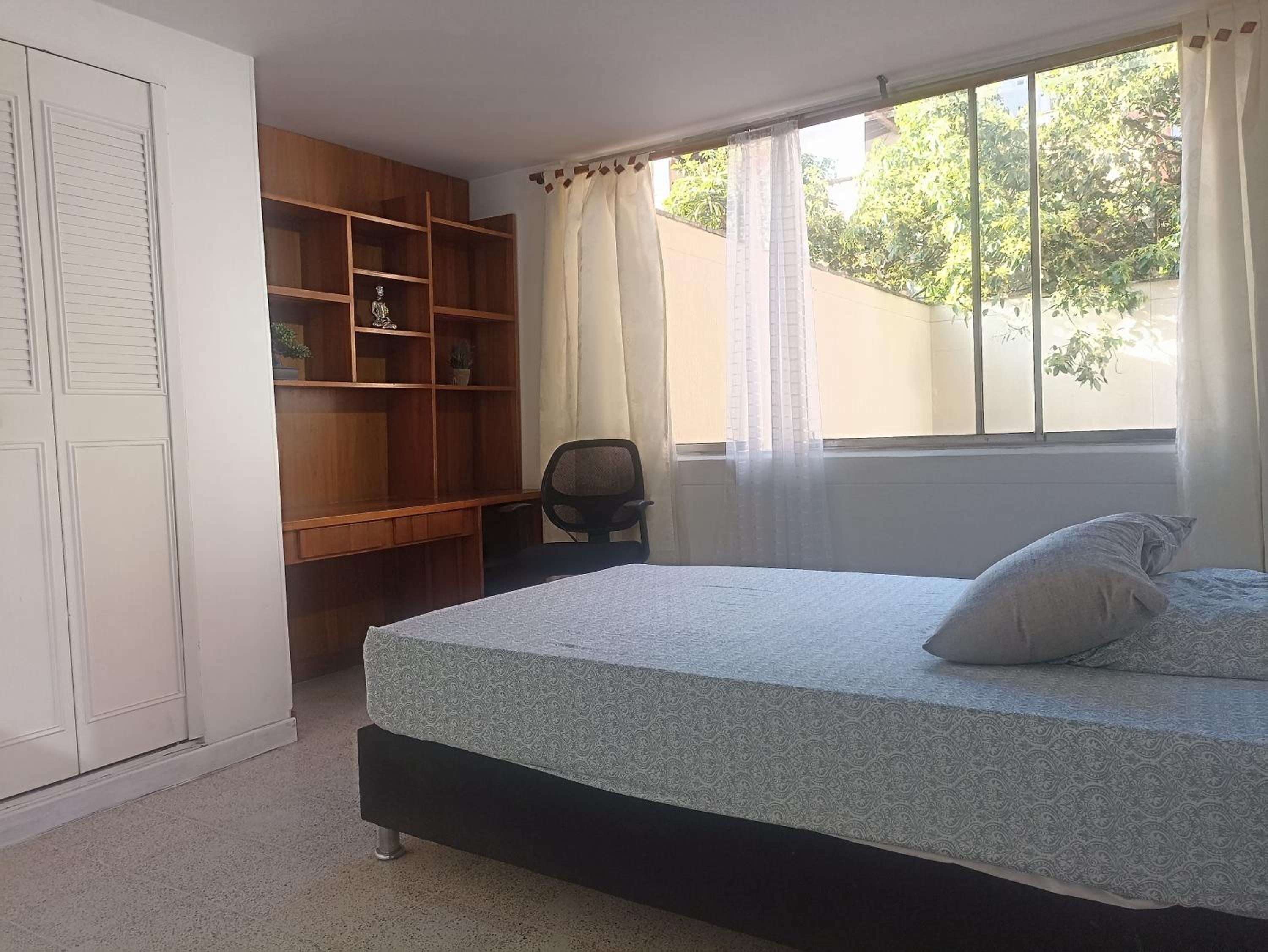Habitación laureles la Castellana 2