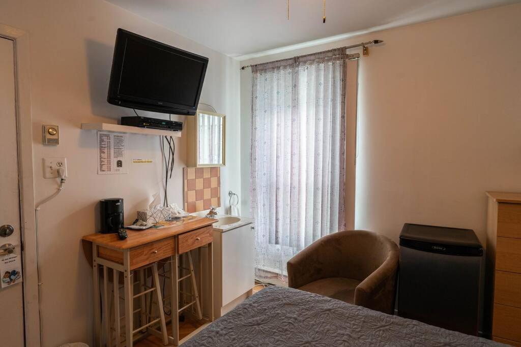 309 Chambre de travailleur Parfaite