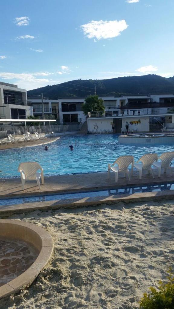 APARTASOLES SANTAFE