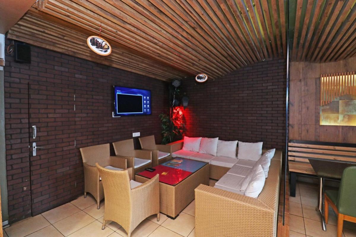 outdoor BBQ area