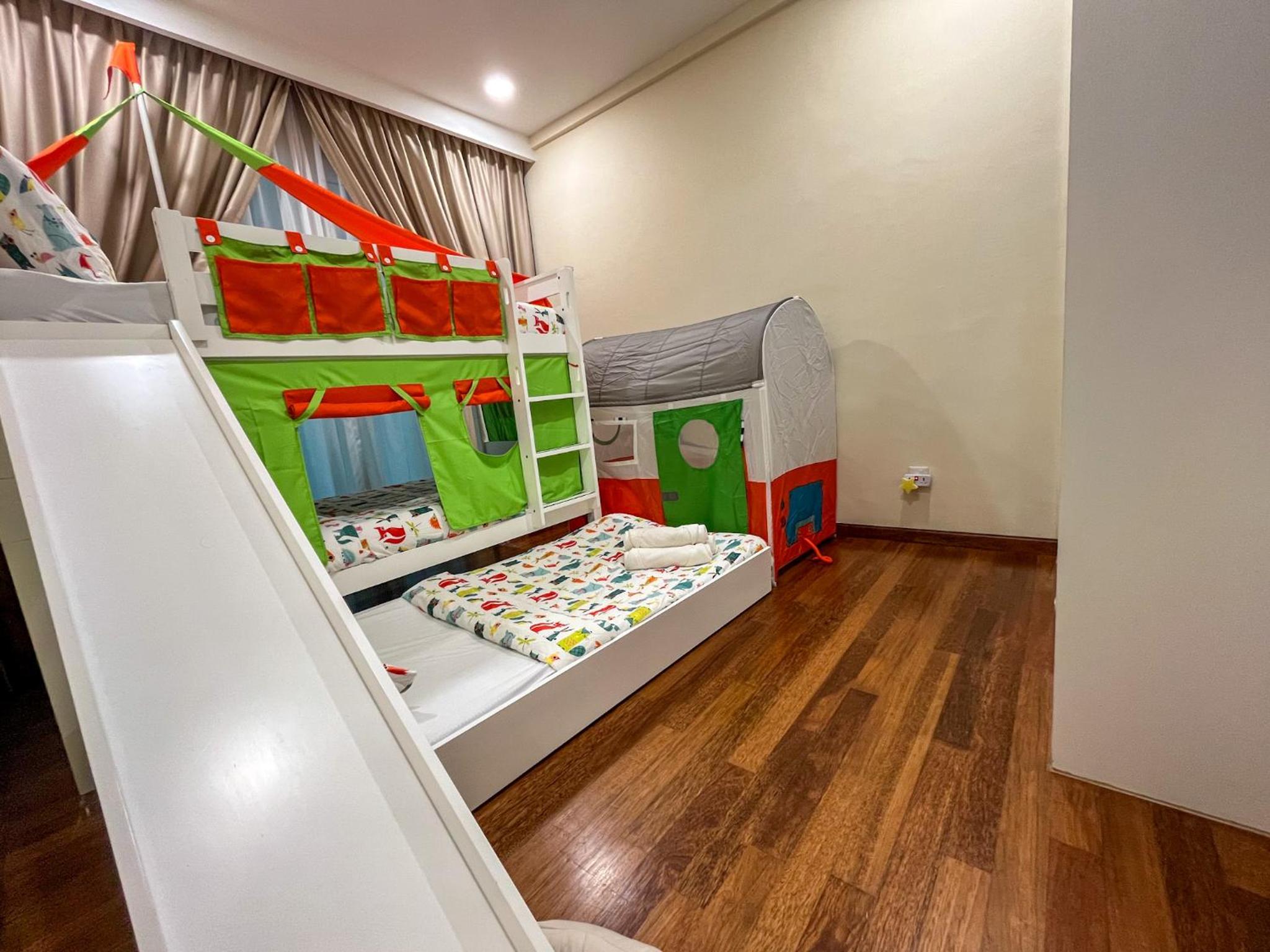 Legoland 3 Mins Kid-Friendly, Free Park Special Kid Pool, HideOutTunnel JB Johor Bahru Malaysia photo 6