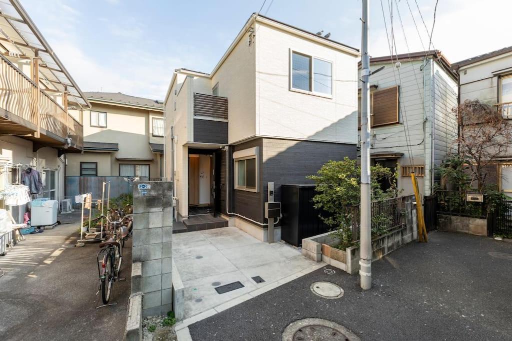 Relastay Kamata