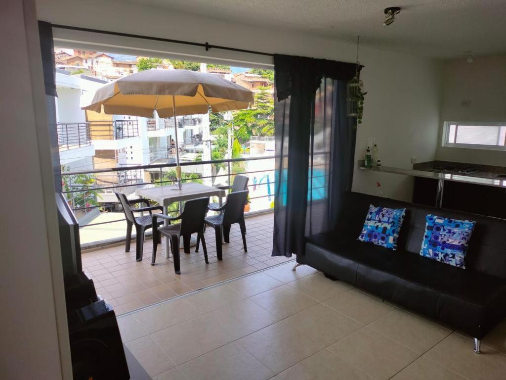 APARTASOLES SANTAFE