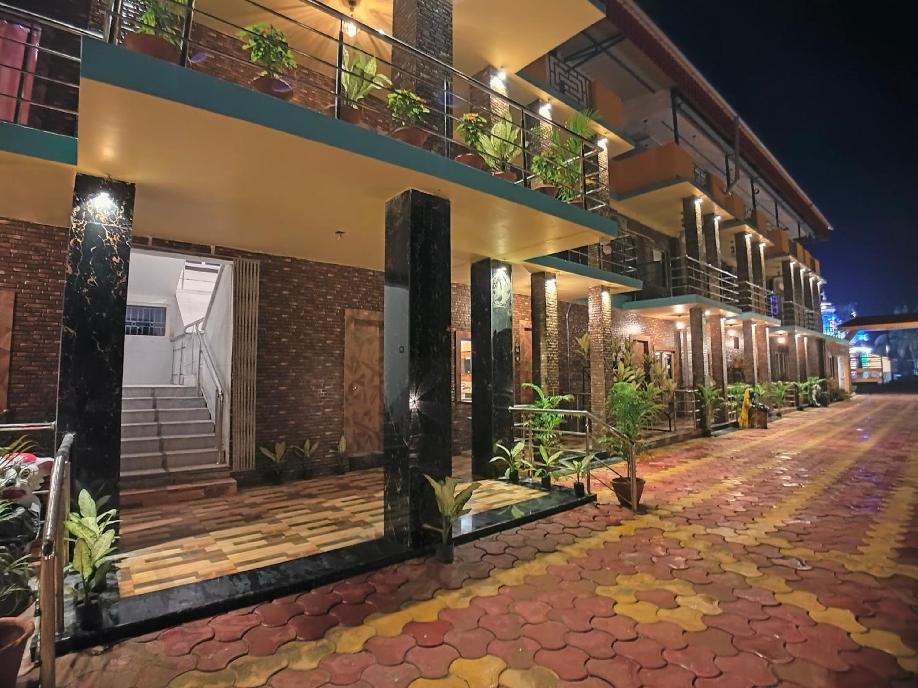 THE PELICAN BEACH RESORT