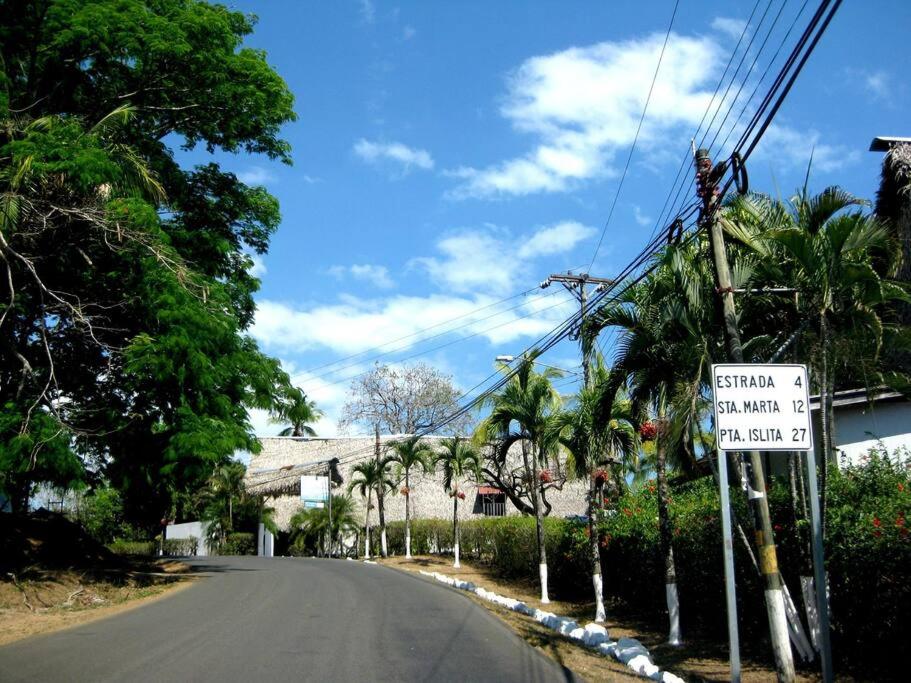 Tabaco Studio a solo 5 minutos de Playa Carrillo