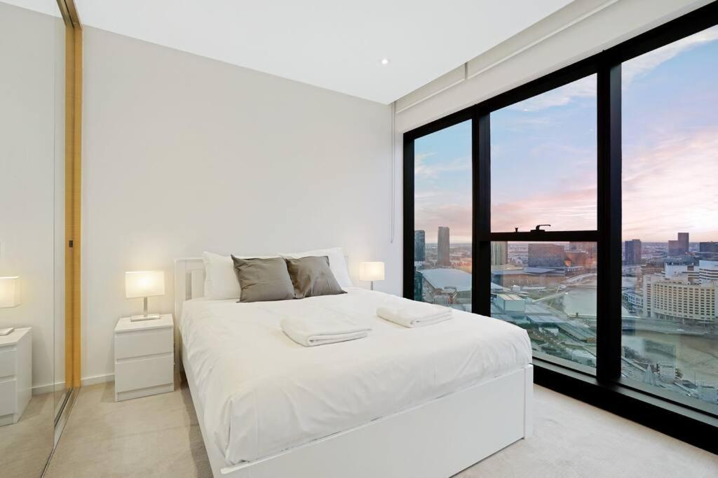 The Pearl on Southbank -City & Yarra River View221