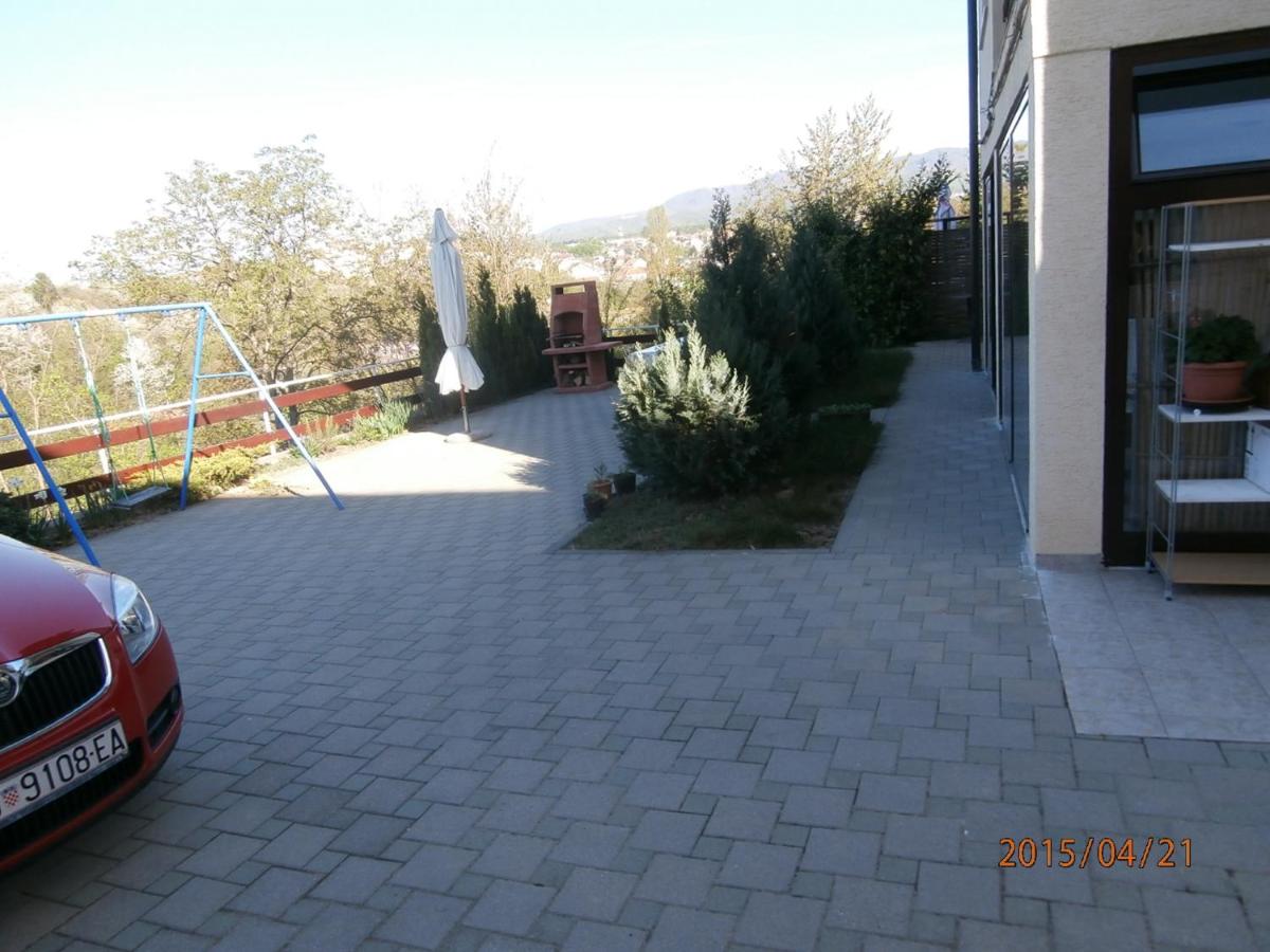 Photo 114
