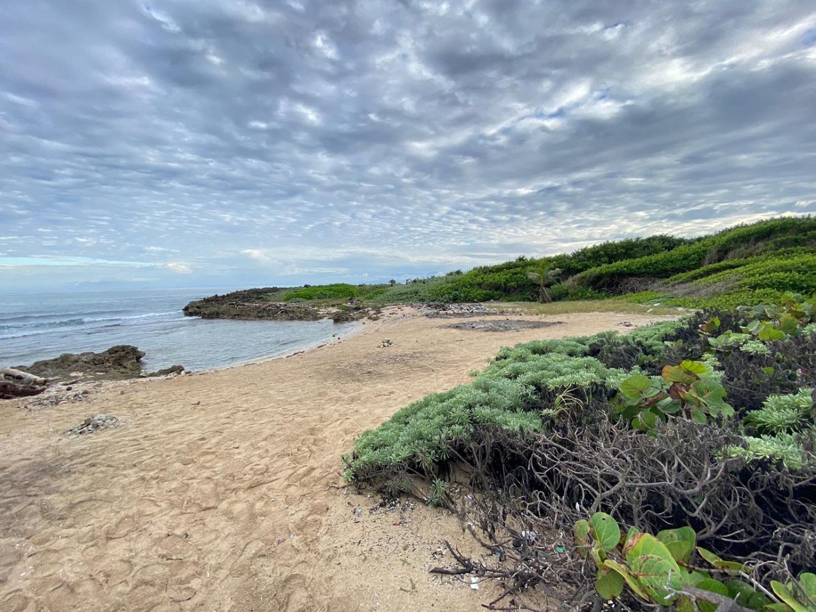 Casa Corazon Striking Beach Home view 3