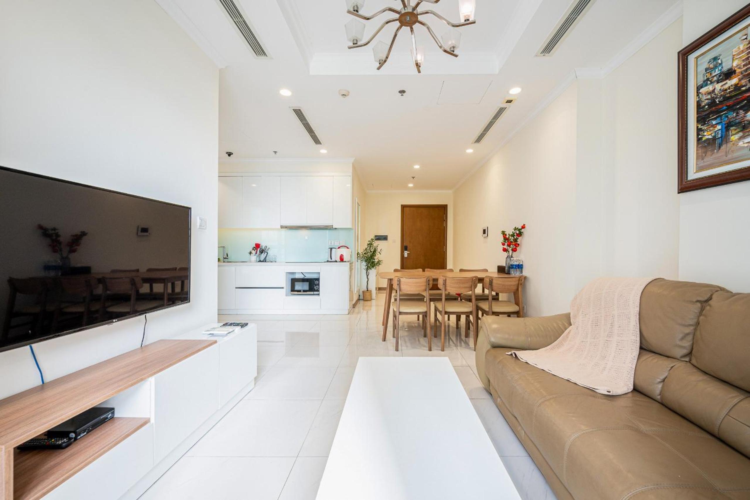 Luxury Apartment at Vinhomes Central Park