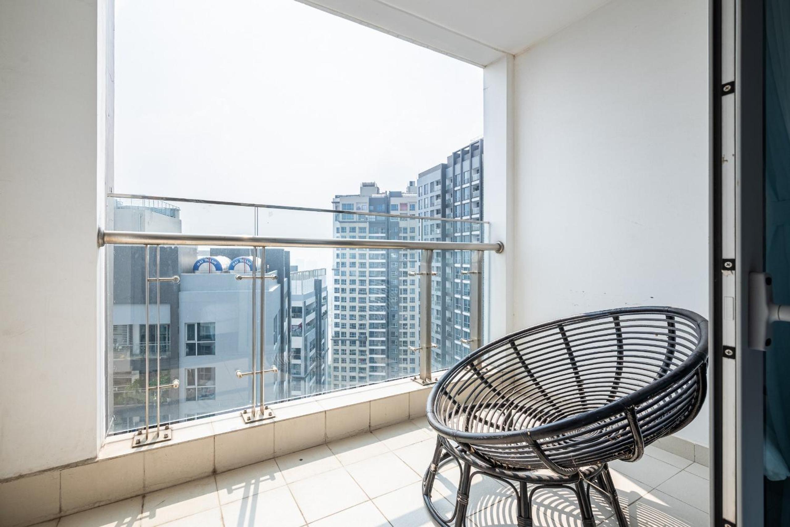Luxury Apartment at Vinhomes Central Park