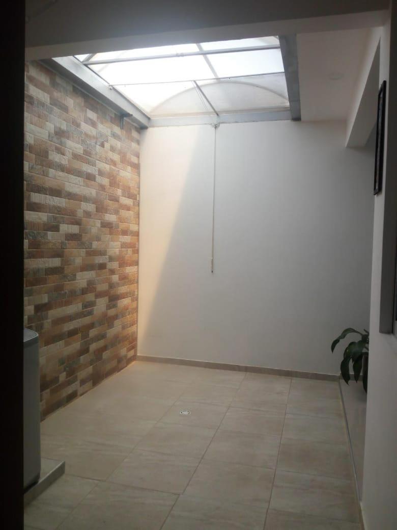 Casa Condominio Flandes / Giradot