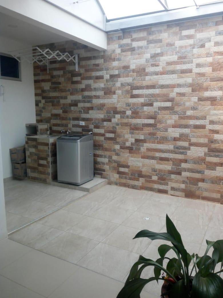 Casa Condominio Flandes / Giradot