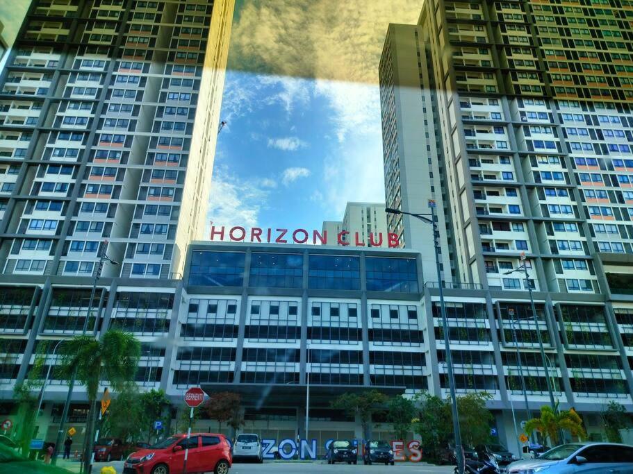 Sini Stay Horizon Suites KLIA (Blue Room) photo 6